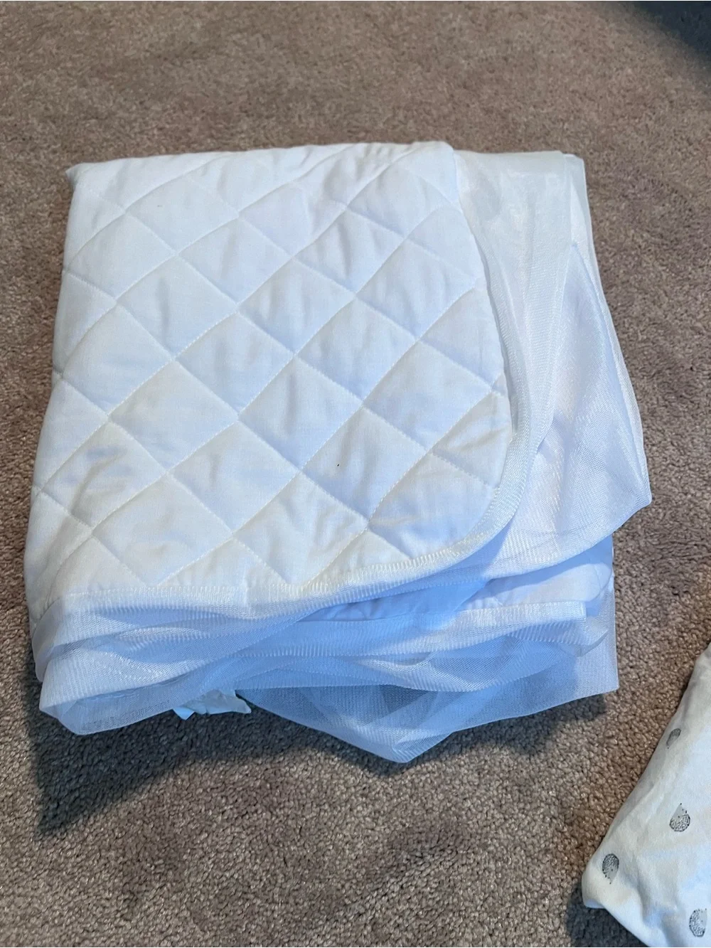 Cloud Island Grey Hedgehog Crib sheet and Quilted Waterproof Mattress Protector